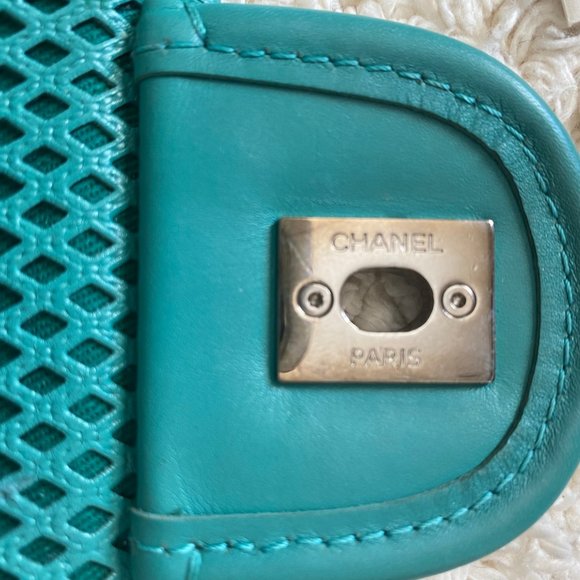 CHANEL Up in the Air Medallion Flap Bag Perforated Purse Emerald Green HOST PICK - Picture 15 of 16